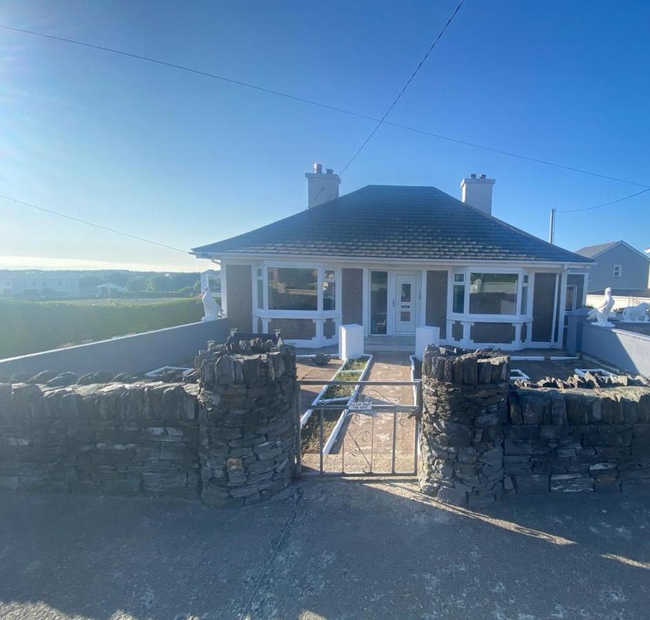 Mcbride'S Bungalow, Chapel Road Dungloe Donegal Town Exteriör bild